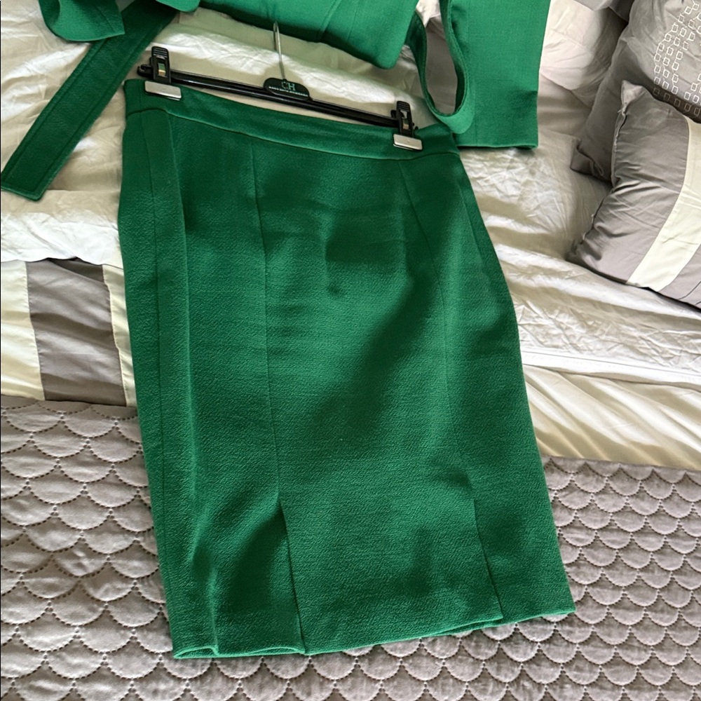 Carolina Herrera Elegant Green Skirt
